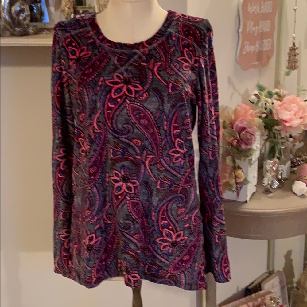 Climate right velour top sz S